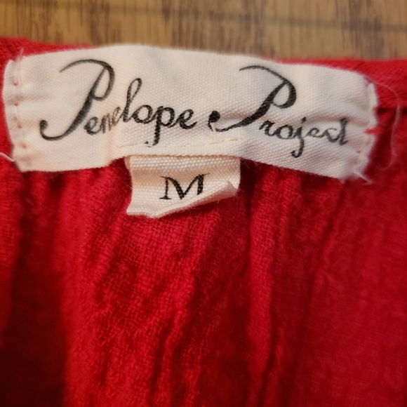 Beautiful red, embroidery, short sleeve blouse with a Mexican vibe. - Picture 2 of 5